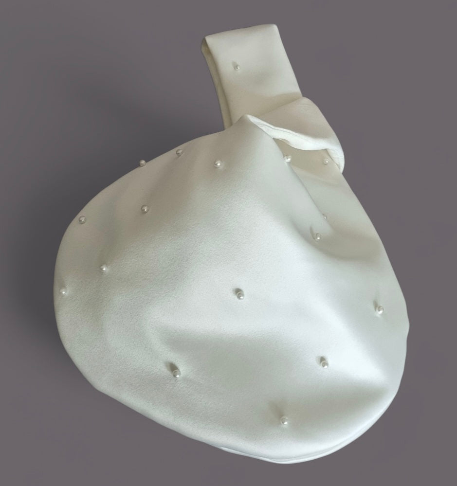 Pearlá Knot Bag